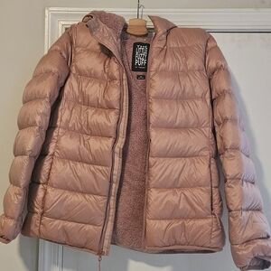 Aritzia The Little Fuzzy Puff Quilted Rose Pink Puffer Jacket